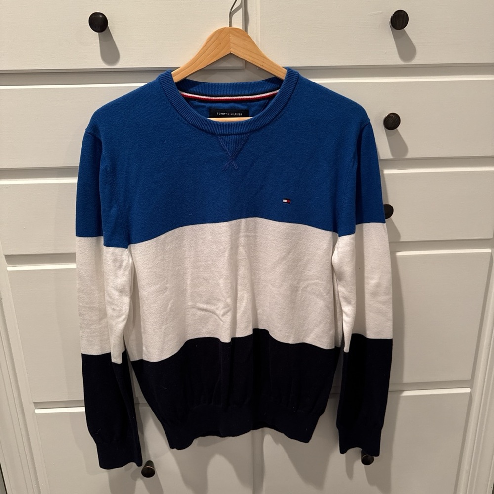 Preppy Tommy Hilfiger cotton sweater